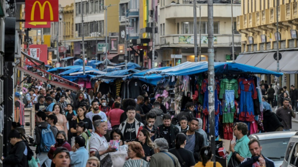 Br&eacute;sil: &agrave; Sao Paulo, un immense march&eacute; dans le viseur de Trump pour ses contrefa&ccedil;ons