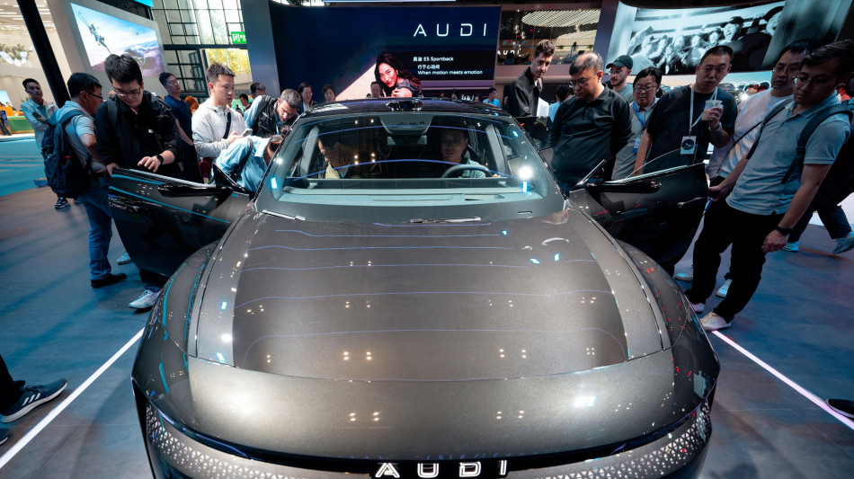 Crollano utili Audi, oltre un terzo in meno rispetto al 2024