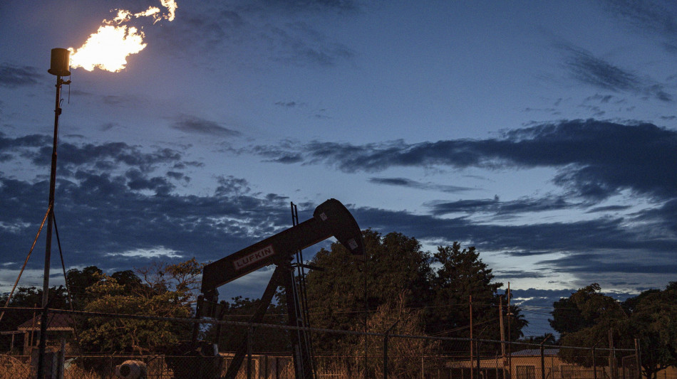 Il petrolio &egrave; in calo, Brent a 68 dollari al barile