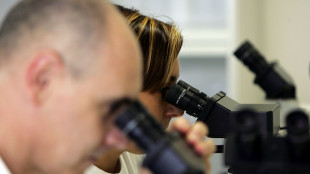 Realizzato un blob di luce, &egrave; liquido e solido allo stesso tempo