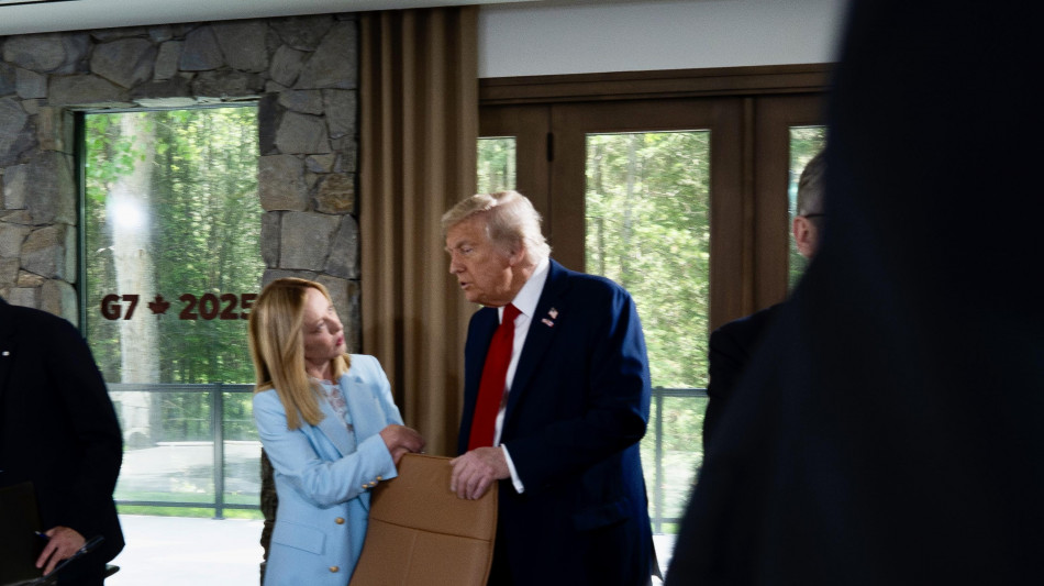 Trump, 'l'Ue non sta offrendo un accordo equo sui dazi'