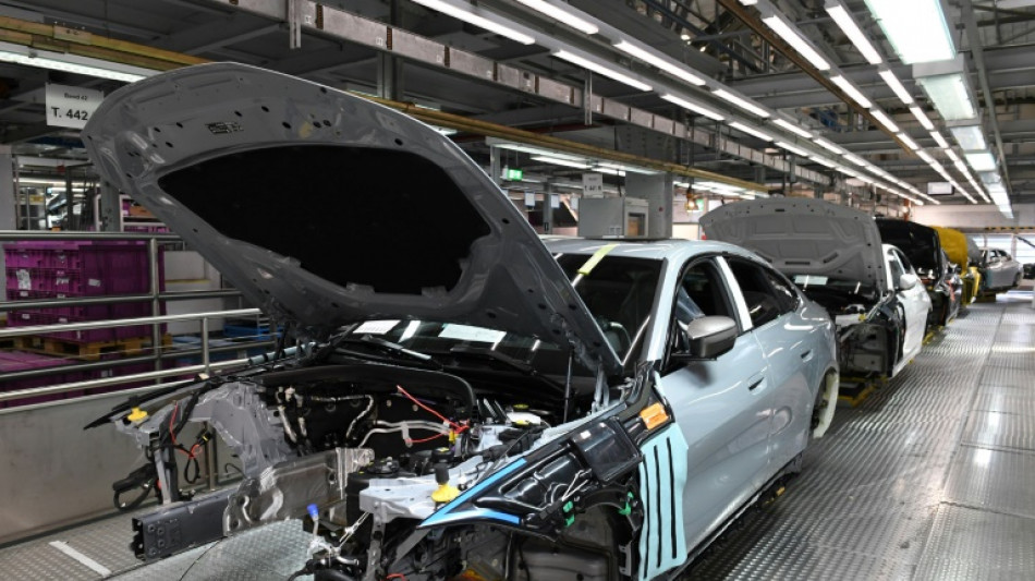 Venta de autos nuevos en Europa sufre fuerte ca&iacute;da en 2021