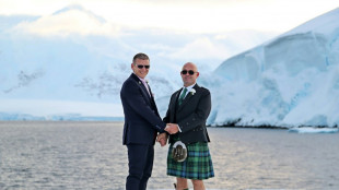 Primer matrimonio homosexual en una base ant&aacute;rtica brit&aacute;nica