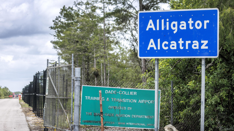 Media, italo-argentino in centro per migranti Alligator Alcatraz