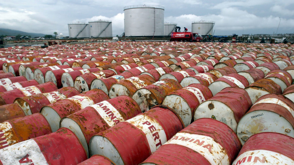 Il petrolio &egrave; in rialzo, Wti a 64,36 dollari