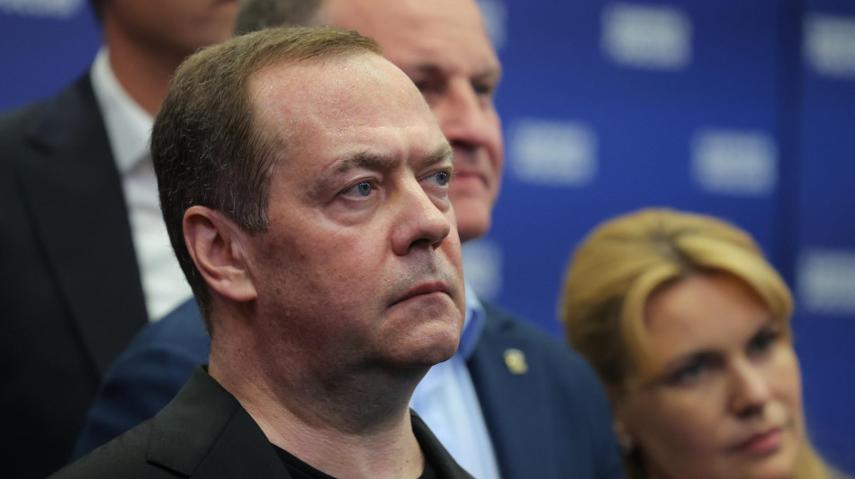 Medvedev, missili anche nucleari terapia a russofobia in Ue