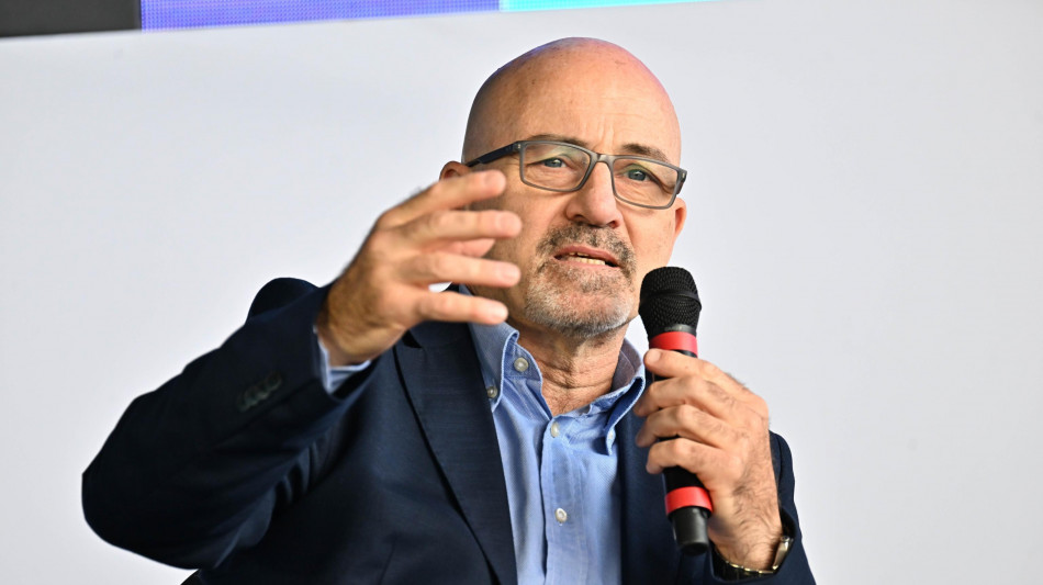 Cingolani: 'La sovranit&agrave; tecnologica deve essere continentale'
