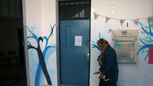 Las fuerzas israel&iacute;es cierran tres escuelas de la ONU en Jerusal&eacute;n Este