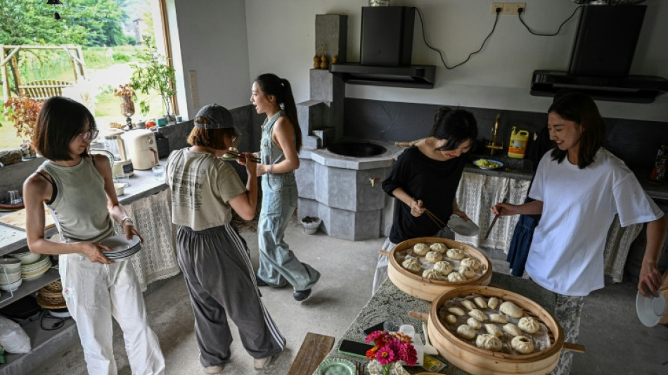 Rooms of their own: women-only communities thrive in China