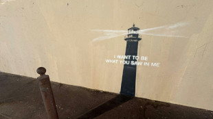 Leuchtturm mit Botschaft: Neues Banksy-Werk in Marseille entdeckt