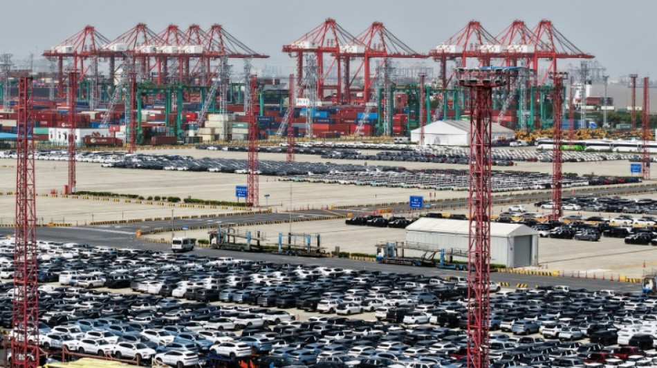 Pequim nega negociações comerciais em curso entre EUA e China