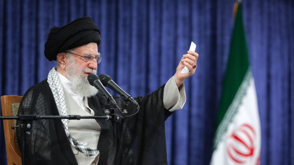 Khamenei, proposta Usa su nucleare contro interessi Iran