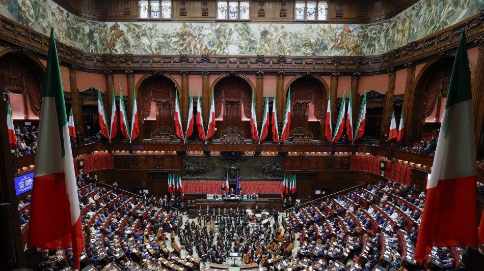 Appello di deputate bipartisan contro le preferenze, 'penalizzano le donne'