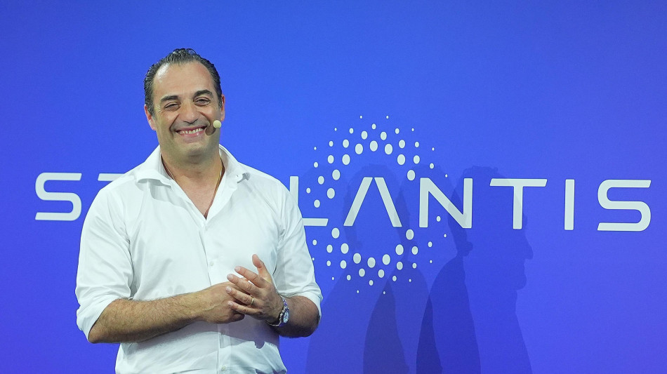 Filosa, 'nuovo piano industriale ad inizio 2026'