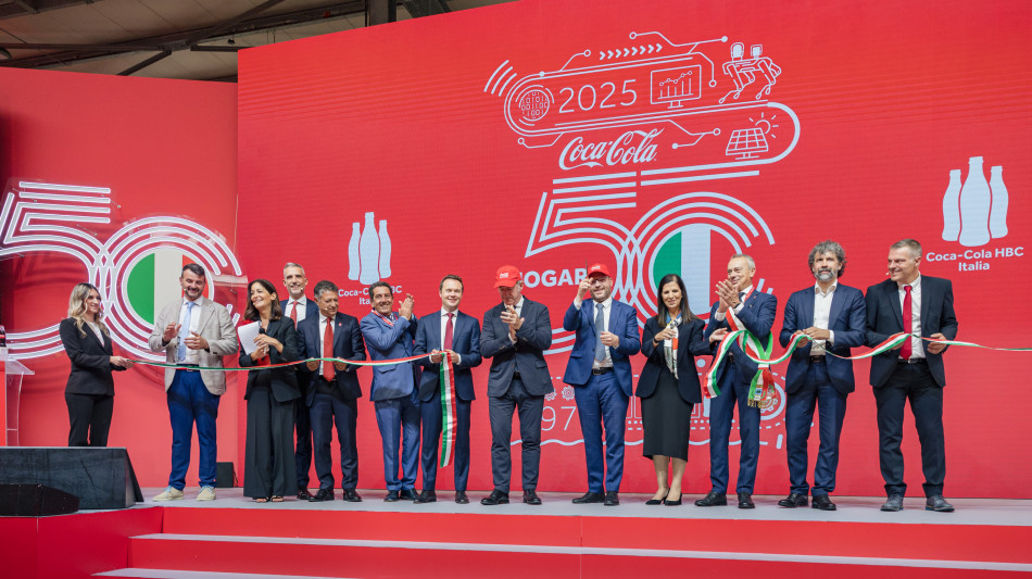 Cinquant'anni fa prima lattina di Coca-Cola prodotta in Italia