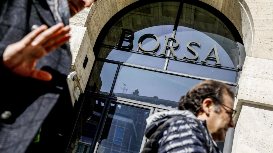 Borsa: Milano in rialzo (+1,7%), sprint di Leonardo e Unipol