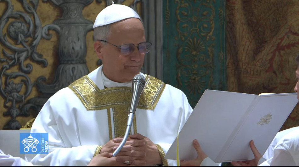 Papa, 'in molti contesti la fede &egrave; considerata una cosa assurda'