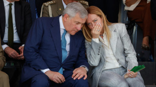 Tajani, 'primarie? Candidati sindaci li decidono i vertici, io sono per civici'