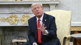 Trump slams 'weak' judges as deportation row intensifies