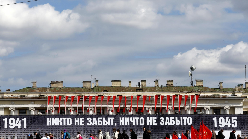 Medvedev, 'se Kiev provoca il 9 maggio non arriver&agrave; al 10'