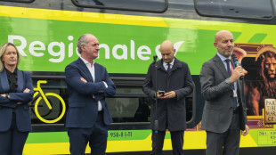 Consegnato al Veneto l'ultimo treno elettrico