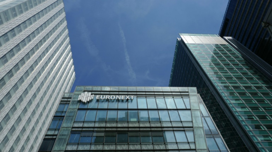 La Bourse de Paris clôt sur une hausse timide, après une salve de résultats