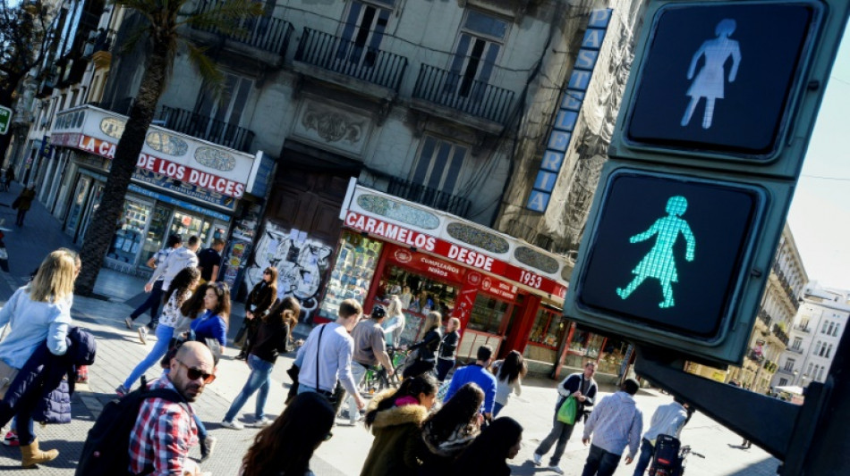 Mensajes enga&ntilde;osos dicen que la baja menstrual en Espa&ntilde;a ser&aacute; para todas las mujeres