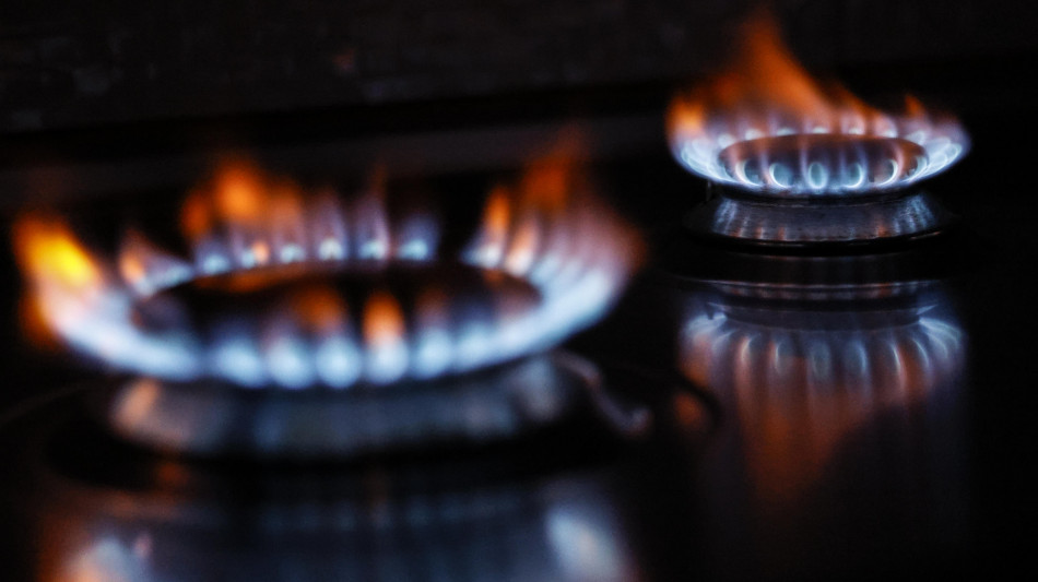 Il prezzo del gas lima il rialzo, &egrave; a 99 euro