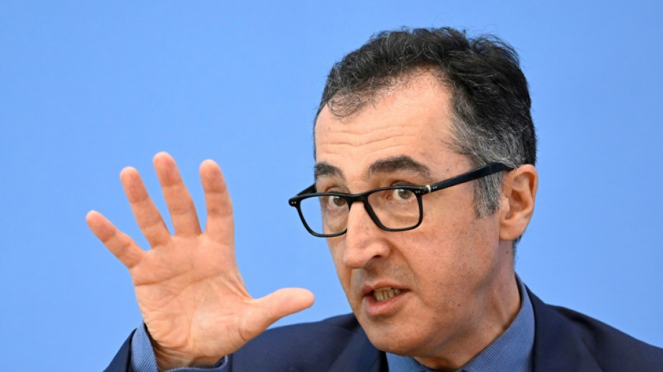 Özdemir: Nach Brandanschlag in Solingen überprüfte mein Vater den Feuerlöscher