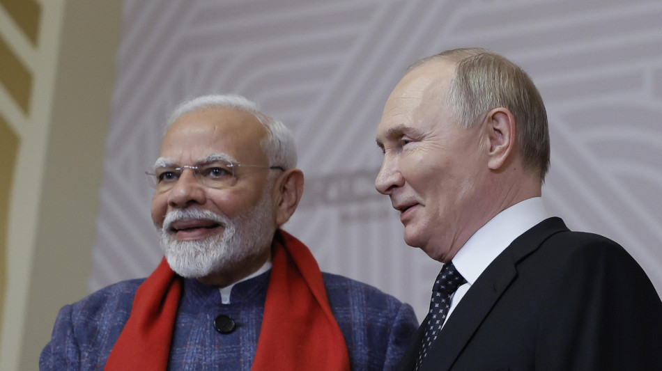 Cremlino, 'illegittime le minacce di Trump all'India'