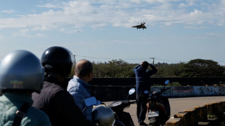 La Chine m&egrave;ne une deuxi&egrave;me journ&eacute;e de manoeuvres militaires autour de Ta&iuml;wan