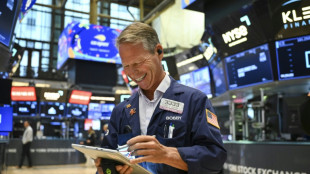 Wall Street repart en avant, peu impressionn&eacute;e par l'inflation am&eacute;ricaine