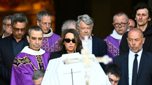 Une actrice "inoubliable" que "tout le monde aimait" : l'adieu &eacute;mu &agrave; Nathalie Baye