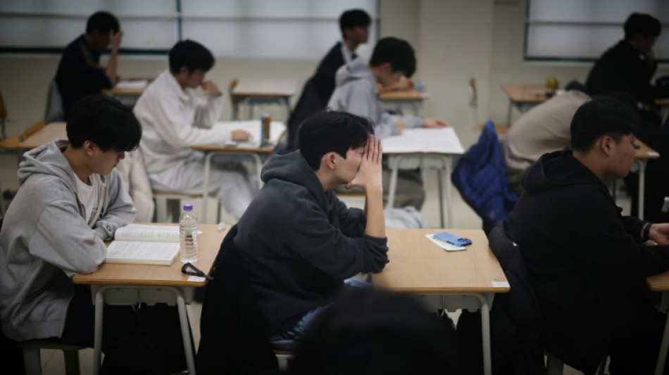 Corea del Sur suspende vuelos para no perturbar los exámenes de ingreso a la universidad