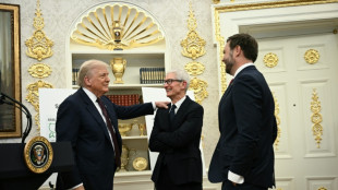 Apple to invest additional $100 bn in US