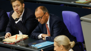 Harter Schlagabtausch mit Opposition im Bundestag - Merz wirbt für Zuversicht