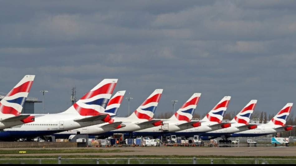 IAG, casa matriz de British Airways e Iberia, completa un pedido de 50 Boeing 737 con opci&oacute;n a 100 m&aacute;s
