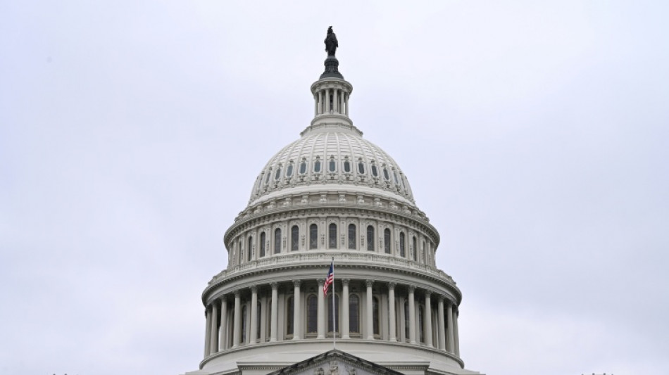 Stocks stuck as US private sector jobs disappoint, UK's Reeves future uncertain 