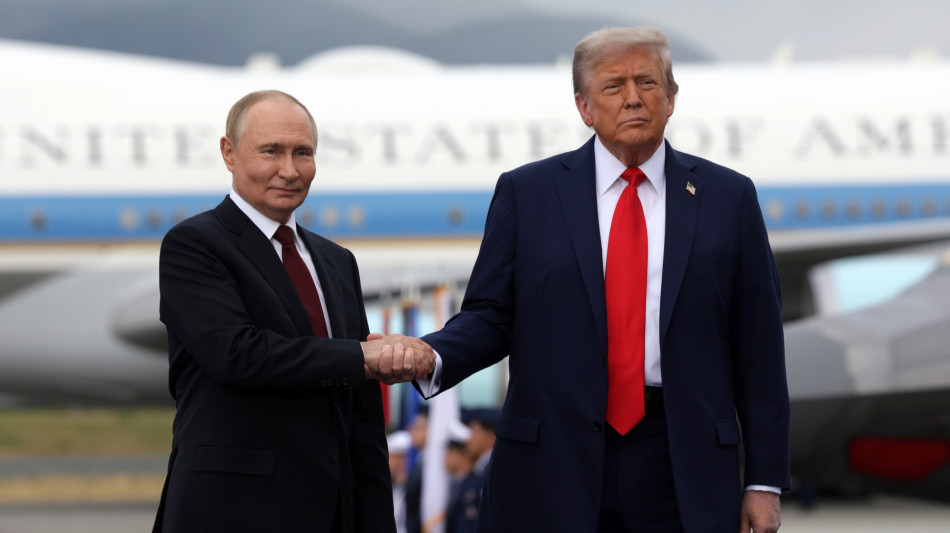 Putin, incontro con Trump 'costruttivo'