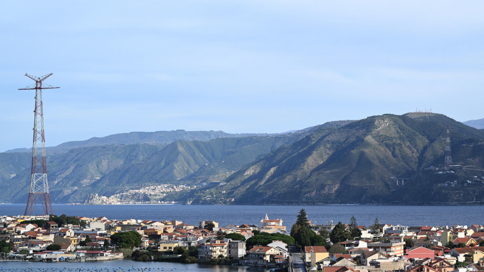 Salvini, 'gara per il ponte è fatta, rifarla è un no all'opera'