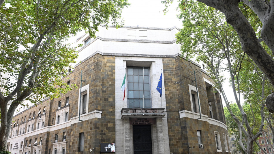 Invitalia, al via "Le donne di ora" per valorizzare l'imprenditoria femminile