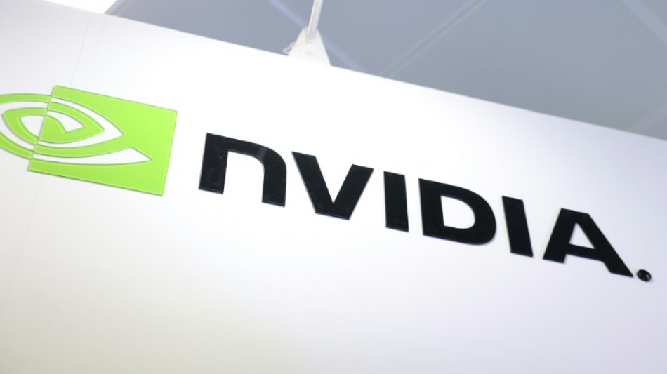 Nvidia prevê perda de US$ 5,5 bilhões no envio de chips dos EUA à China