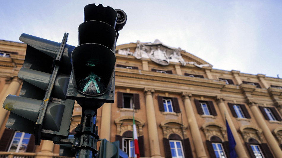 Mef colloca 11 miliardi di Bpt, domanda per 103 miliardi