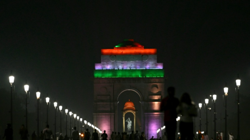 &Iacute;ndia vai suspender envios postais para os EUA devido a confus&atilde;o tarif&aacute;ria