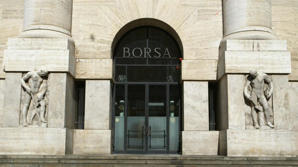 Borsa: Milano chiude fiacca (-0,10%) con Avio, Leonardo, bene Nexi e St