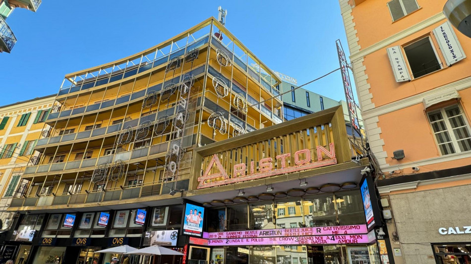 Online regolamento Sanremo Giovani, limite d'età sale a 29 anni