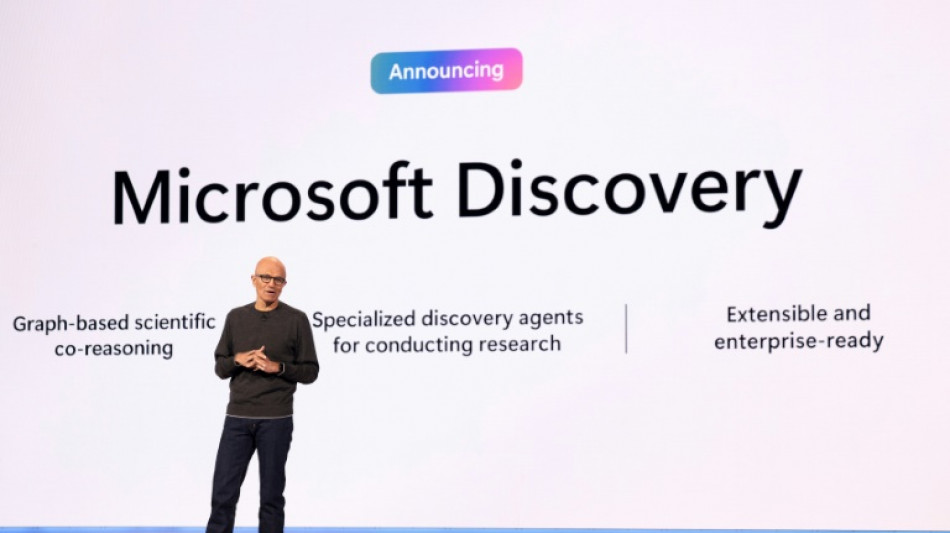 Microsoft anuncia un acuerdo con Musk para albergar su chatbot de IA