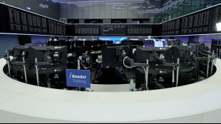 Borsa: l'Europa chiude fiacca, si guarda agli investimenti per l'Ia