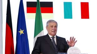 Tajani, finch&eacute; non si fa chiarezza non rimandiamo ambasciatore in Svizzera