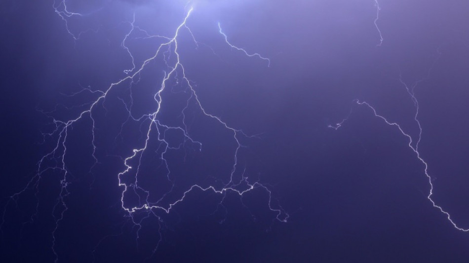 Ein Toter nach Blitzeinschlag in Baden-W&uuml;rttemberg